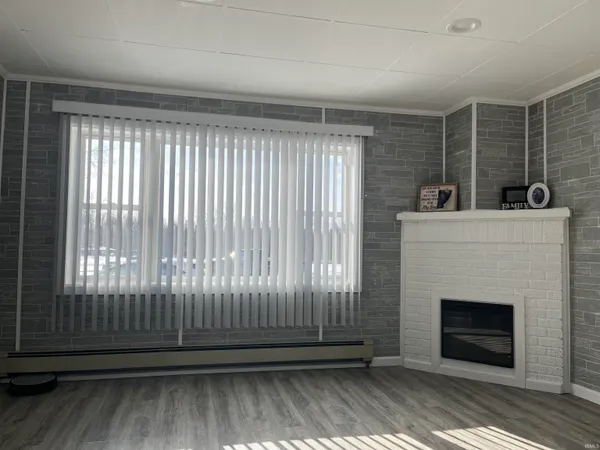 $390,000 | 410 Westcreek Drive, Warsaw, IN 46580