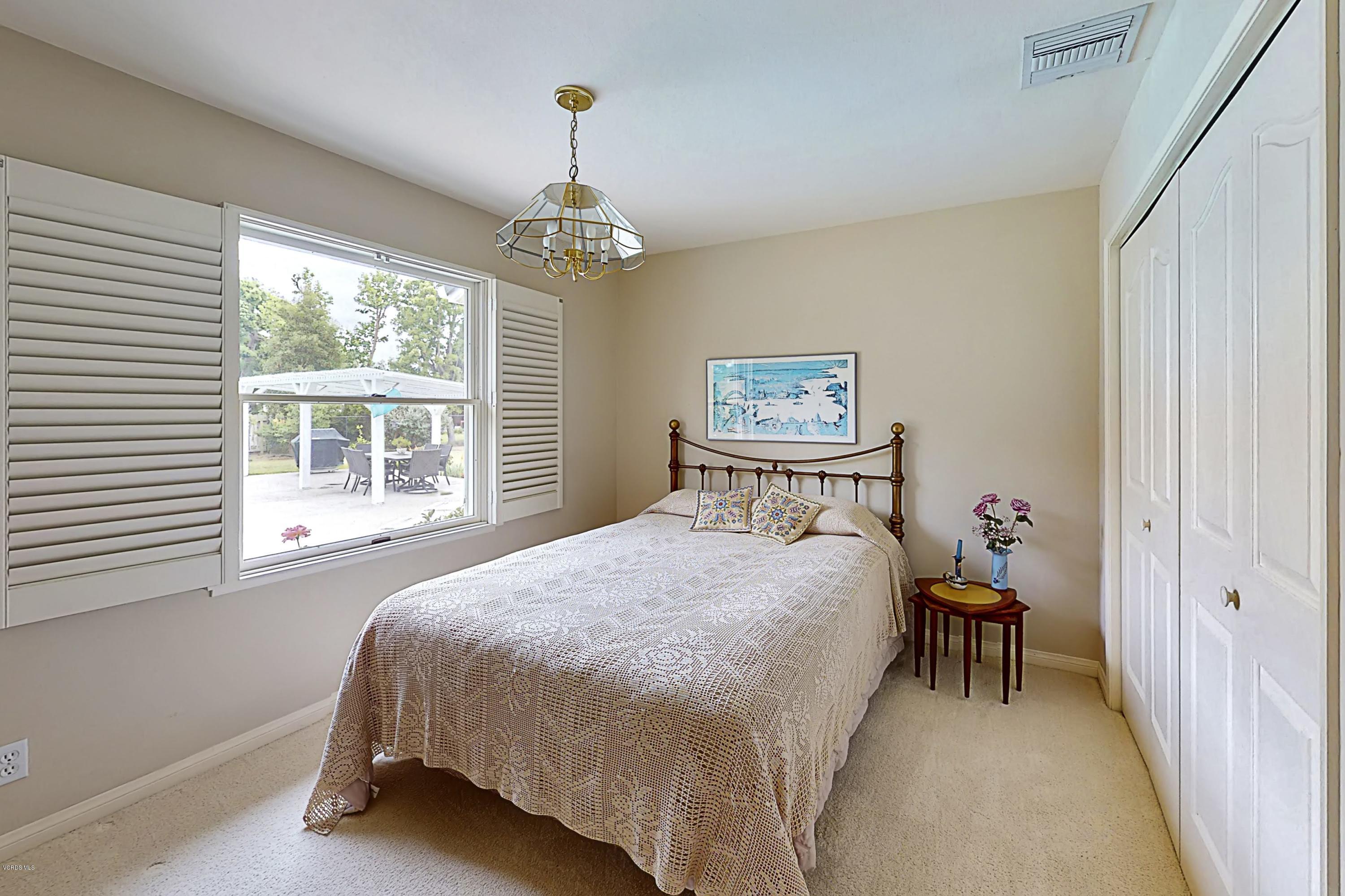 679 Crestview Avenue Camarillo, CA 93010 - Photo 15 of 38 679-Crestview-Ave-Camarillo-CA-93010-Uni