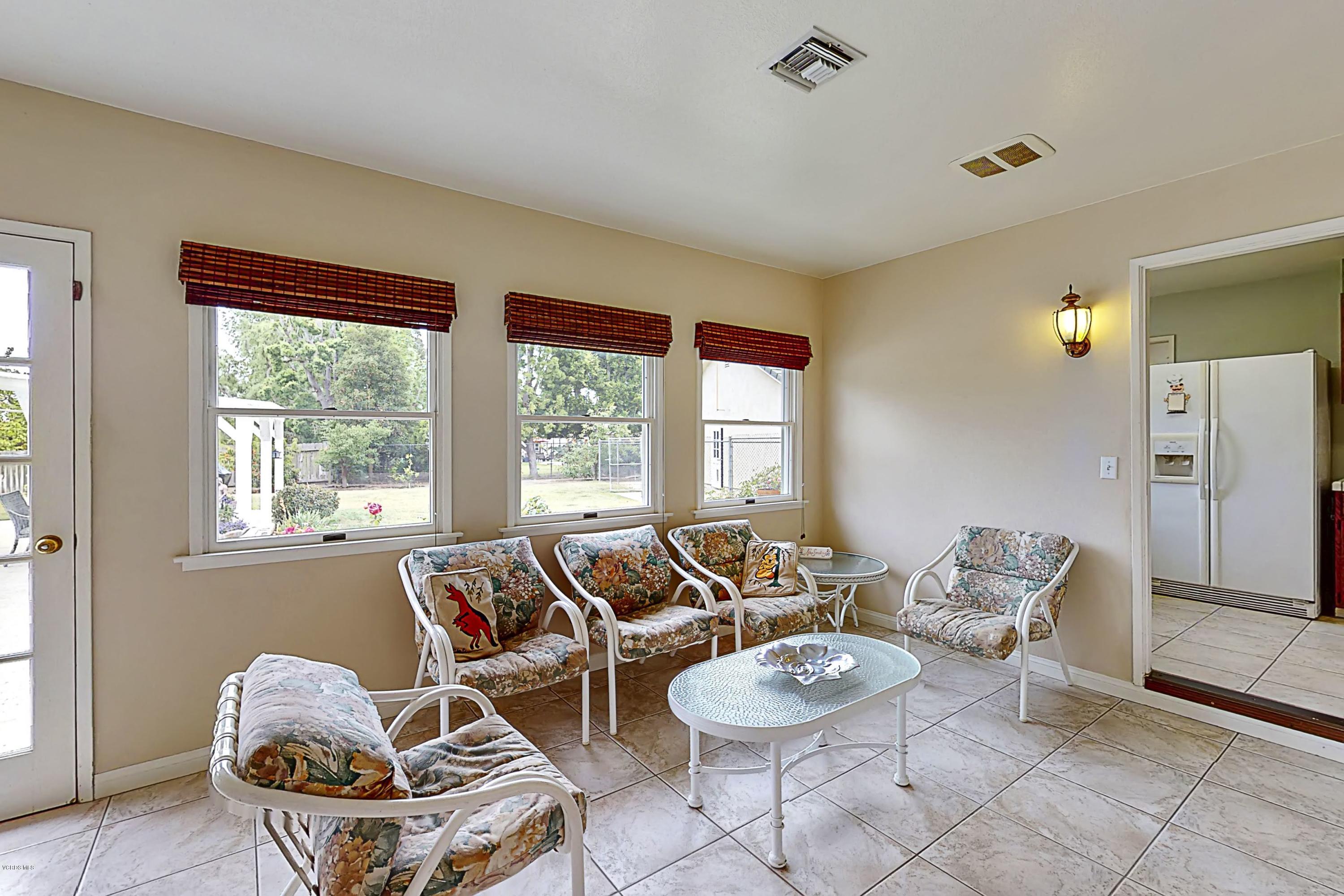 679 Crestview Avenue Camarillo, CA 93010 - Photo 20 of 38 679-Crestview-Ave-Camarillo-CA-93010-Uni