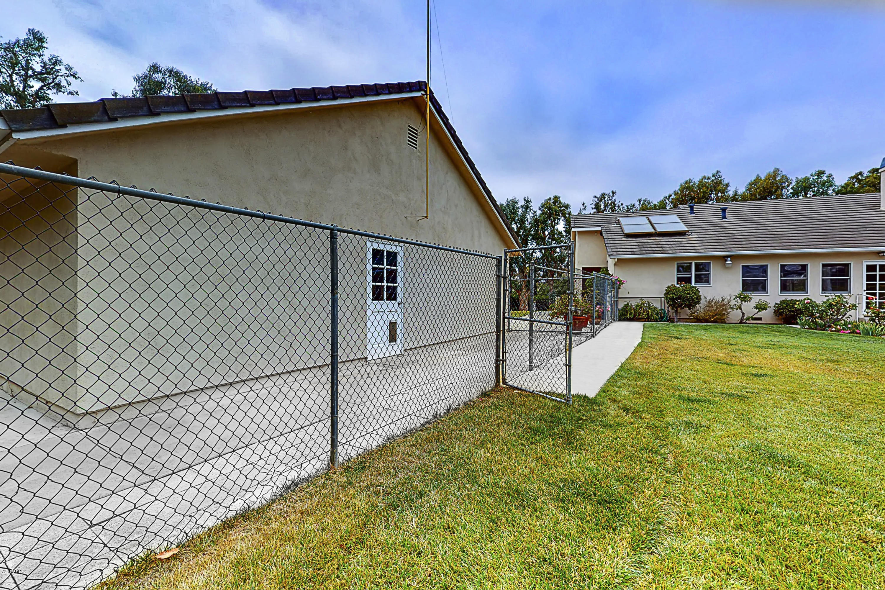 679 Crestview Avenue Camarillo, CA 93010 - Photo 26 of 38 vs-170-679-crestview-image-6