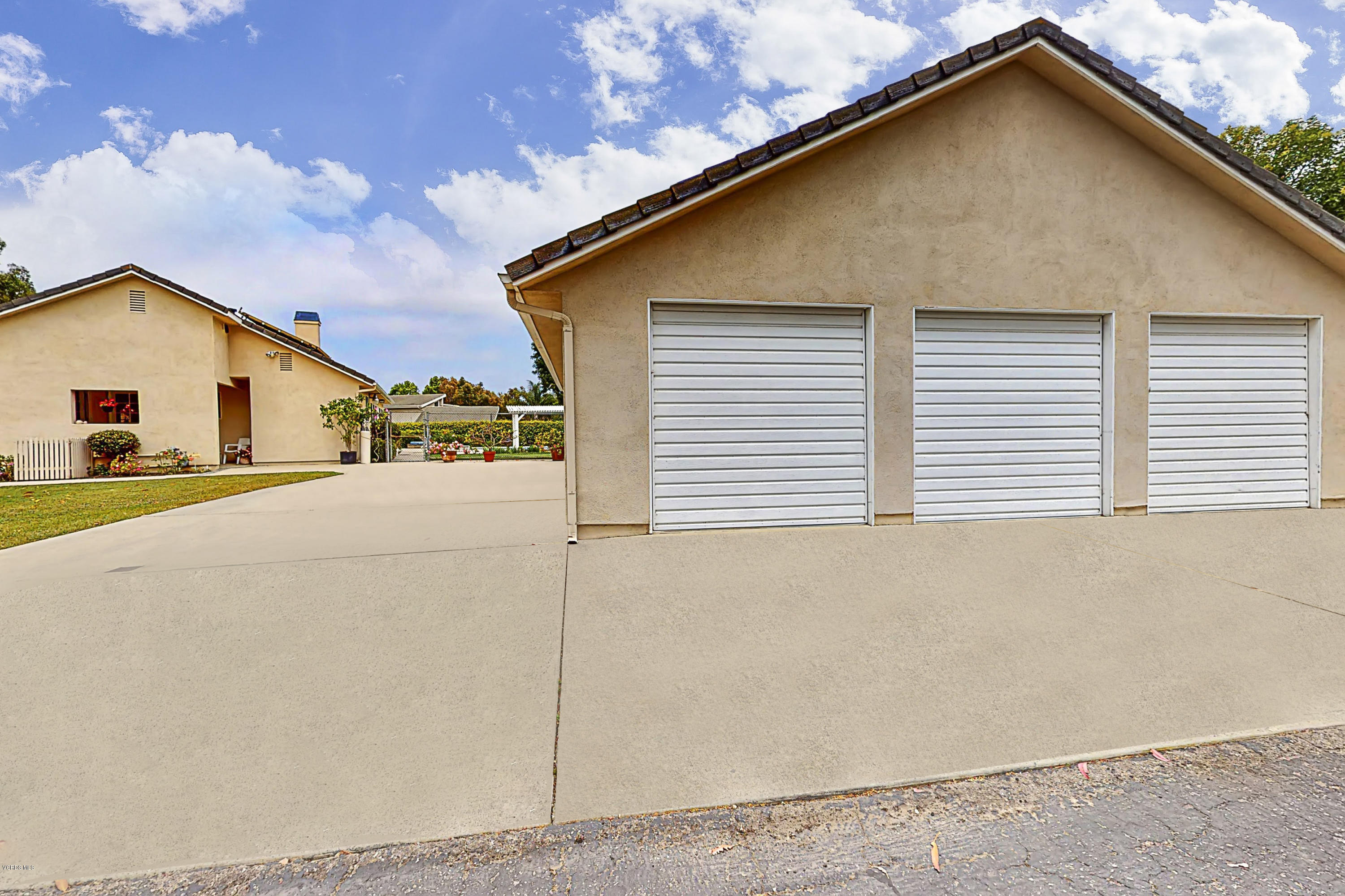 679 Crestview Avenue Camarillo, CA 93010 - Photo 29 of 38 vs-170-679-crestview-image-7