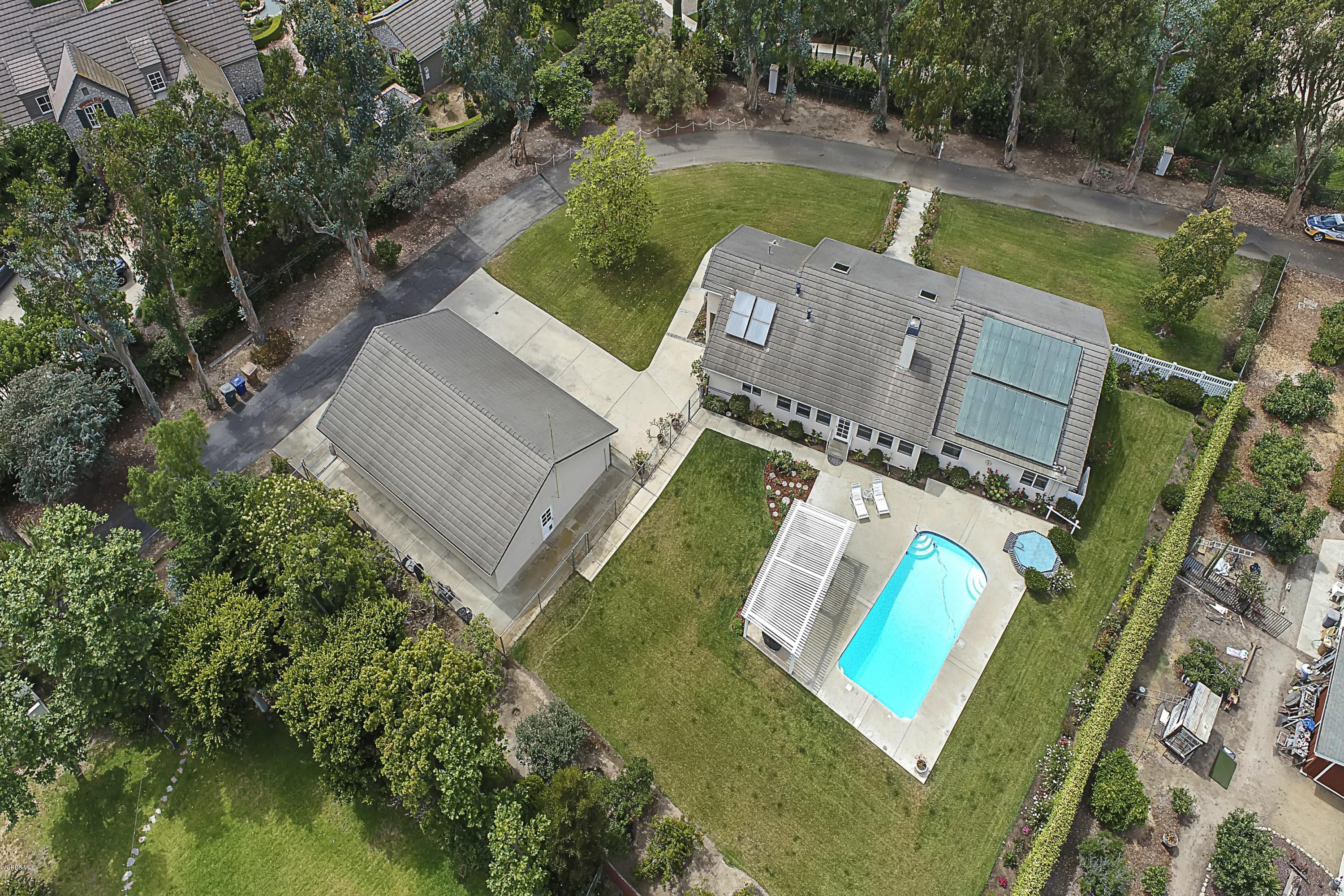 679 Crestview Avenue Camarillo, CA 93010 - Photo 35 of 38 DJI_0465