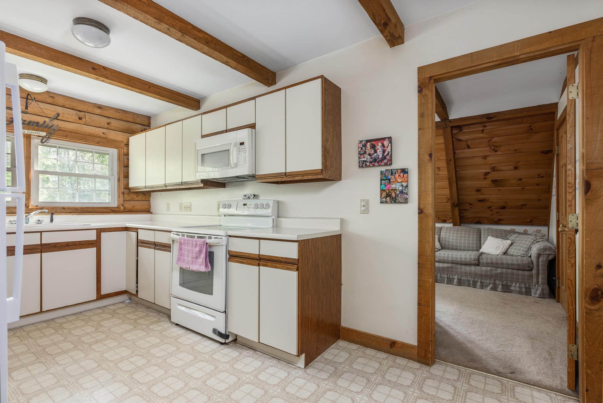 105 Merrill Road Gray, ME 04039 - Photo 19 of 90 105 Merrill Rd._W5_023