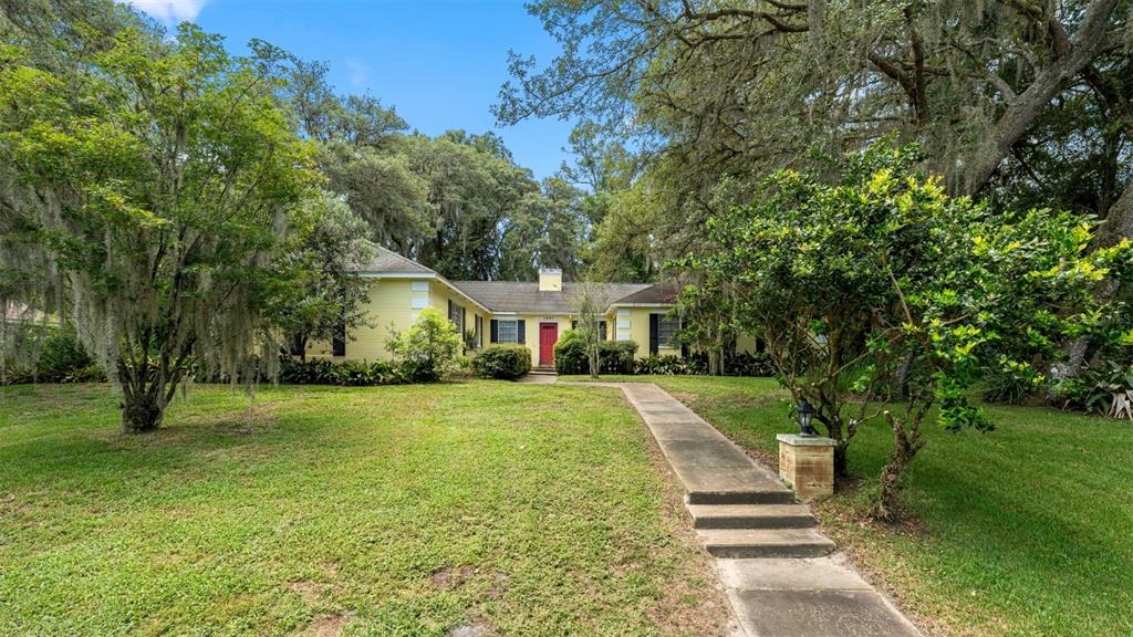 1237 Cardinal Lane DeLand, FL 32720 - Photo 2 of 83