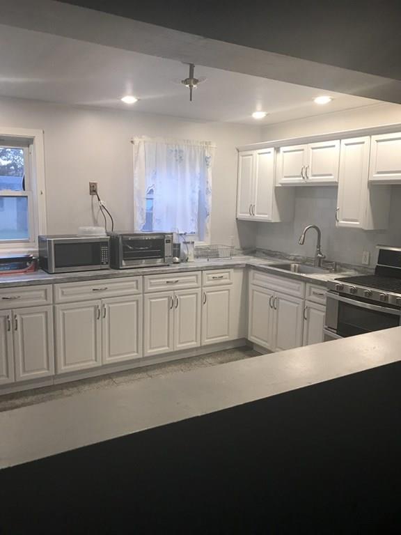 23 Kenmore Road Stoughton, MA 02072 - Photo 5 of 10 Gallery Image 5