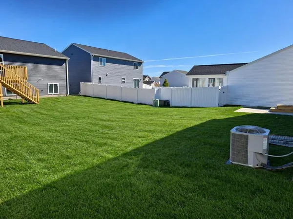 $329,900 | 2832 Sycamore River Drive, Fowlerville, MI 48836