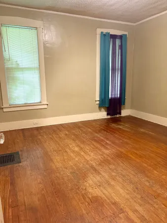 $149,900 | 1229 Faxon Avenue, Memphis, TN 38104
