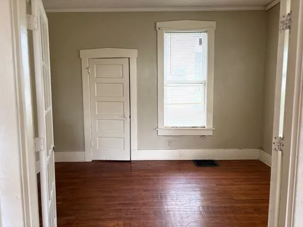$149,900 | 1229 Faxon Avenue, Memphis, TN 38104