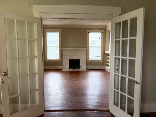 $149,900 | 1229 Faxon Avenue, Memphis, TN 38104