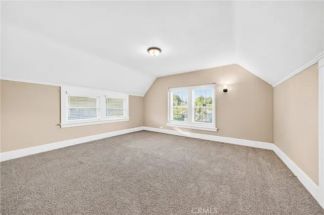 $749,950 | 2256 West 28th Street, Los Angeles, CA 90018