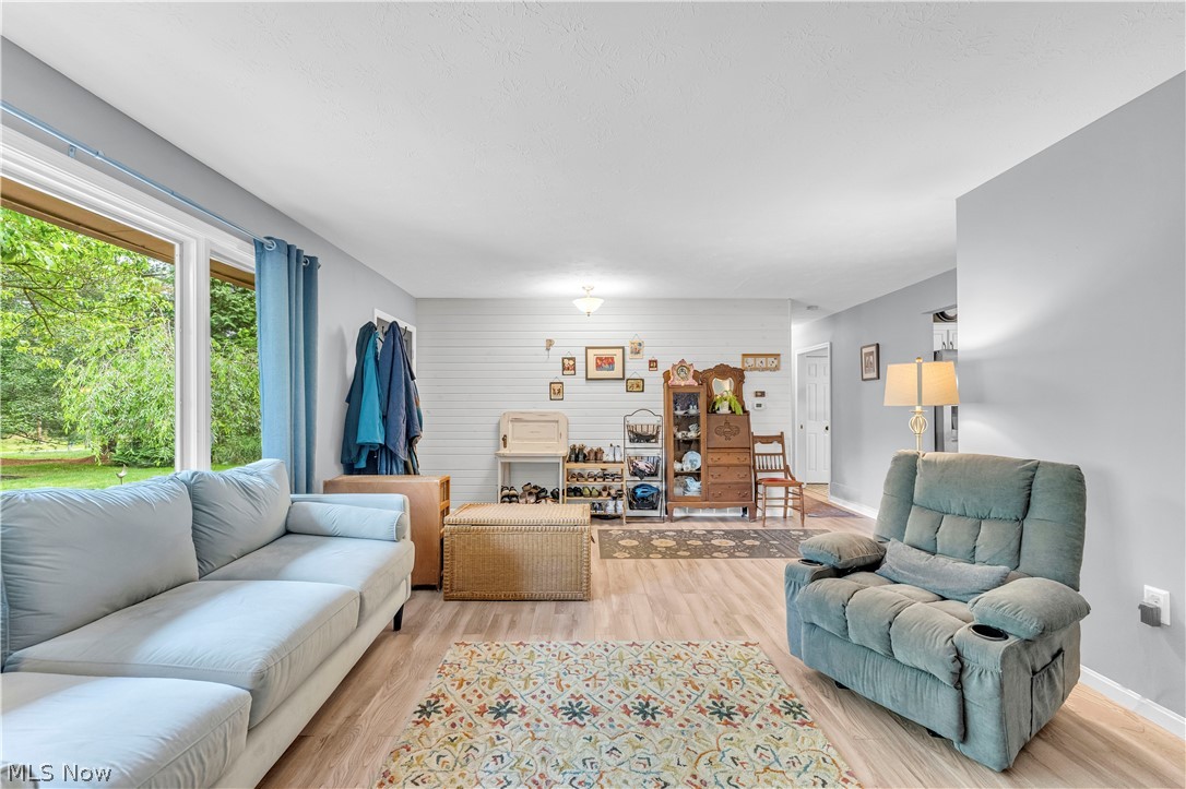 16628 Bennett Road North Royalton, OH 44133 - Photo 5 of 34 Gallery Image 5