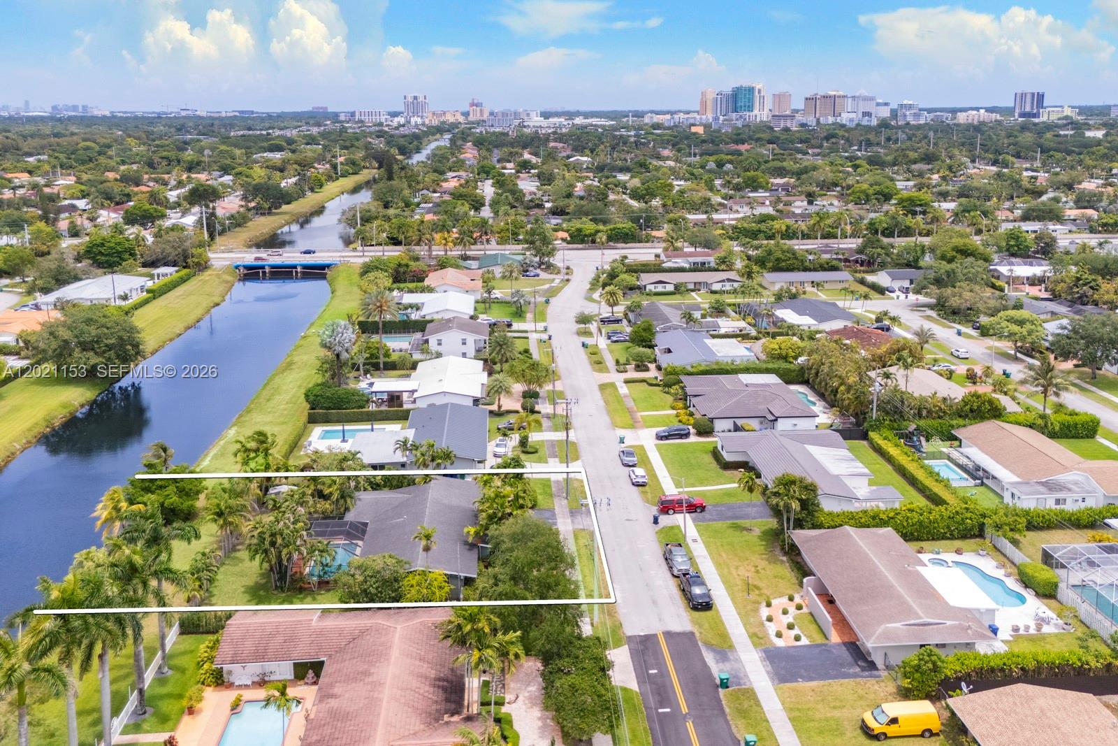 8791 Southwest 85th Street Miami, FL 33173 - Photo 31 of 33