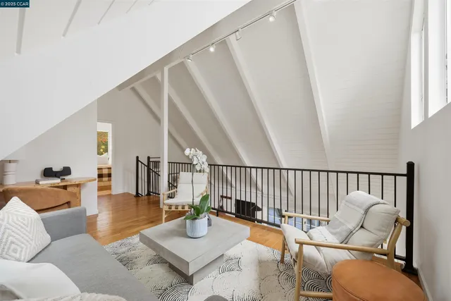 $1,250,000 | 129 Spring Road, Orinda, CA 94563