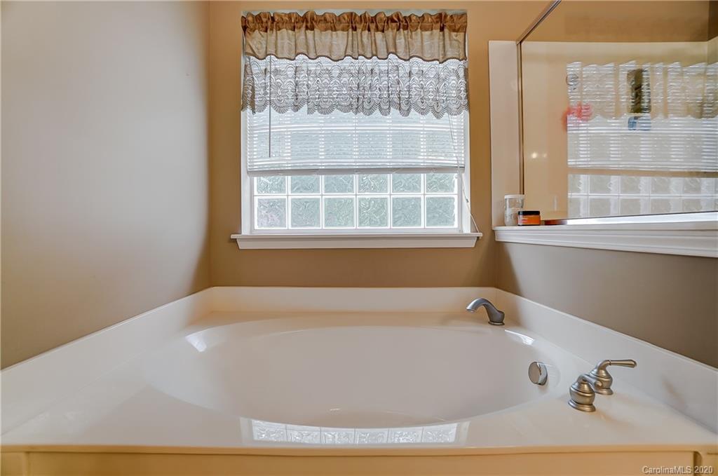 429 Buttermere Road Fort Mill, SC 29715 - Photo 36 of 48 Gallery Image 36