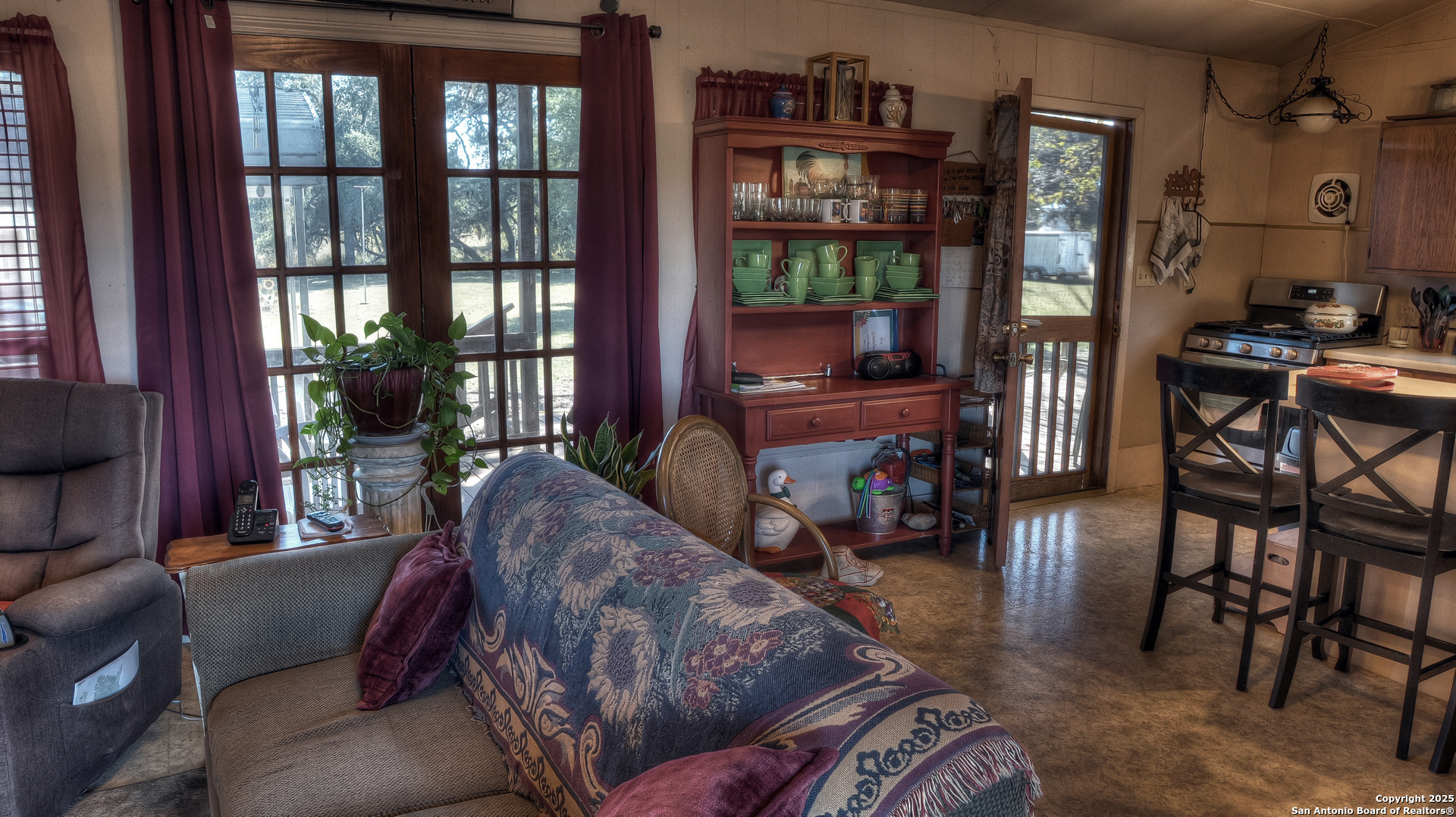 218 Trickling Creek Road Rio Frio, TX 78879 - Photo 20 of 40