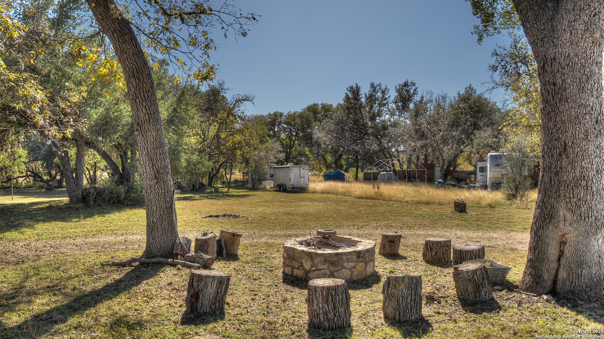 218 Trickling Creek Road Rio Frio, TX 78879 - Photo 6 of 40