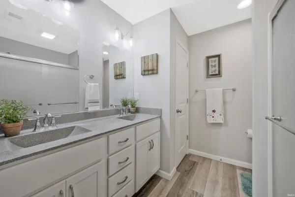 $257,000 | 2610 Purdom Court, Evansville, IN 47715