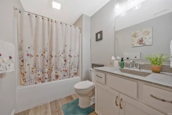 $257,000 | 2610 Purdom Court, Evansville, IN 47715
