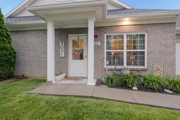 $257,000 | 2610 Purdom Court, Evansville, IN 47715