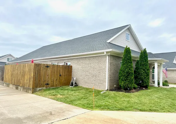 $257,000 | 2610 Purdom Court, Evansville, IN 47715