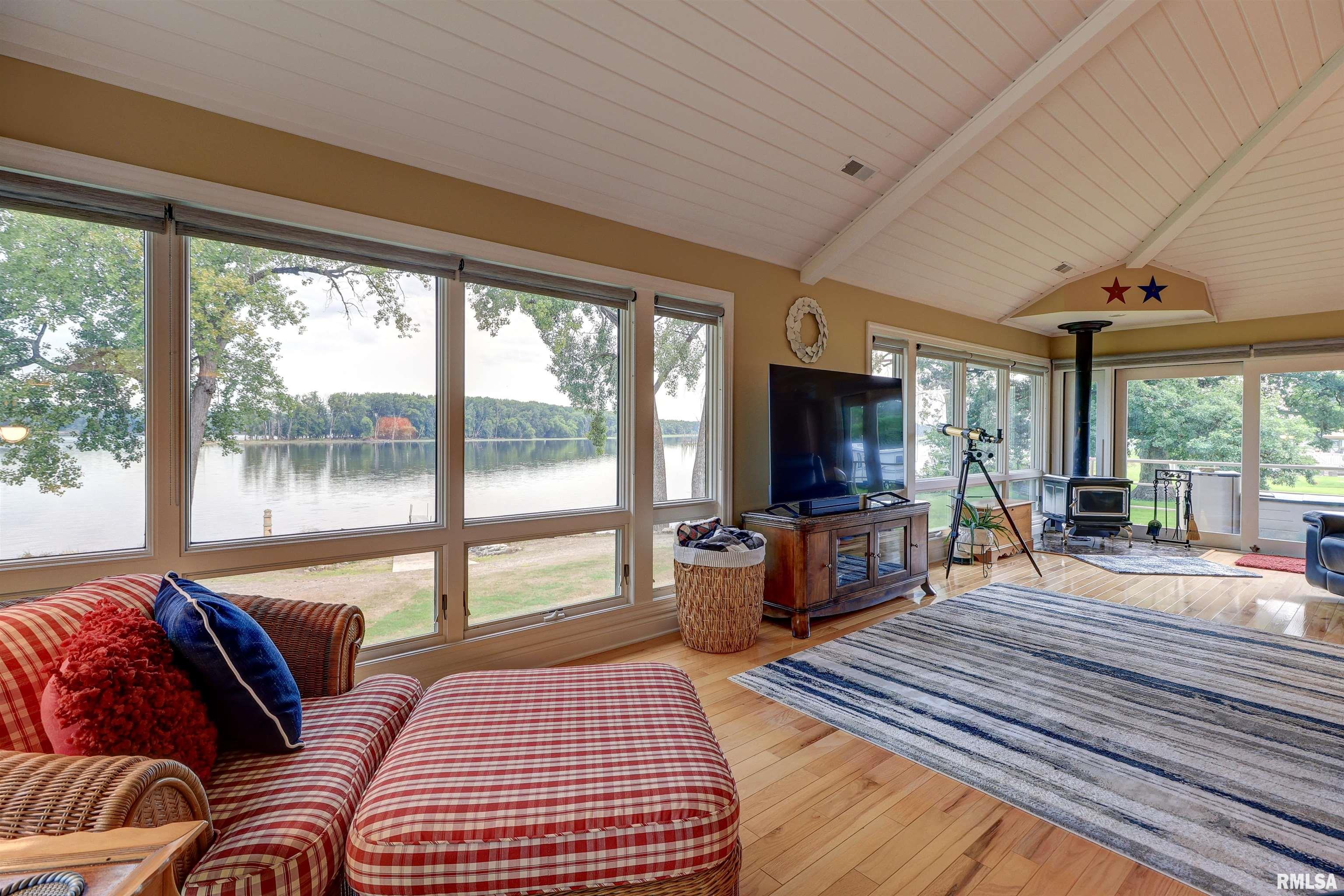 15321 Ebson Road Fulton, IL 61252 - Photo 4 of 71