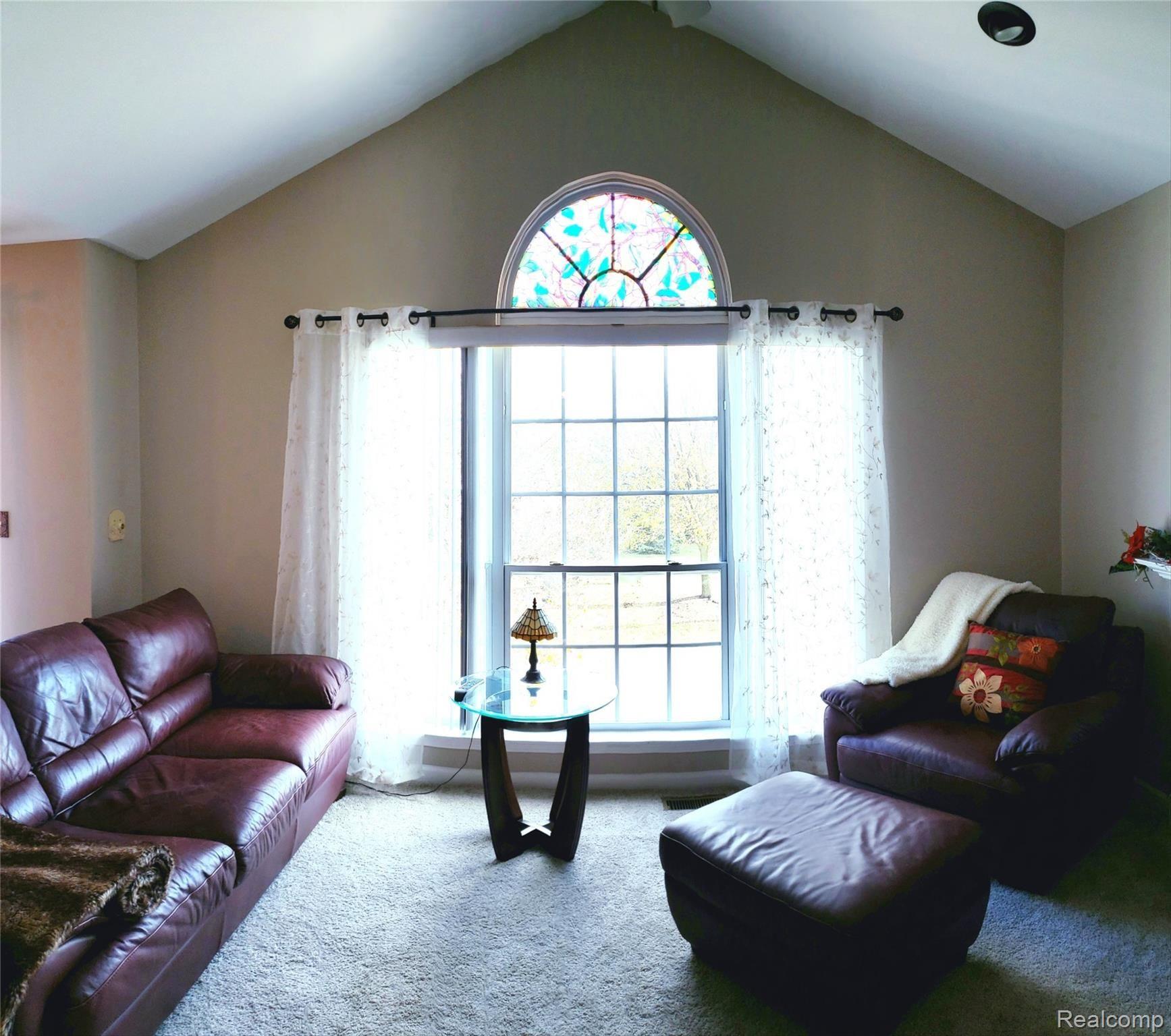 45571 Heather Ridge Drive Macomb, MI 48044 - Photo 12 of 37 20191214_103116.jpg