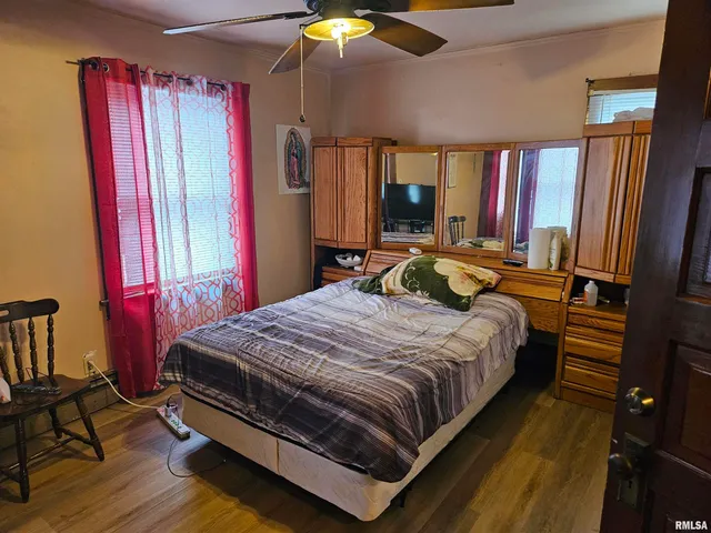 $147,000 | 1107 North Douglas Street, Peoria, IL 61606