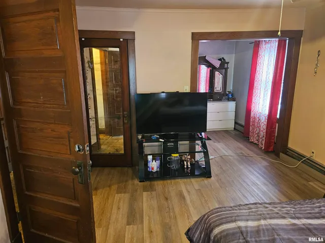 $147,000 | 1107 North Douglas Street, Peoria, IL 61606