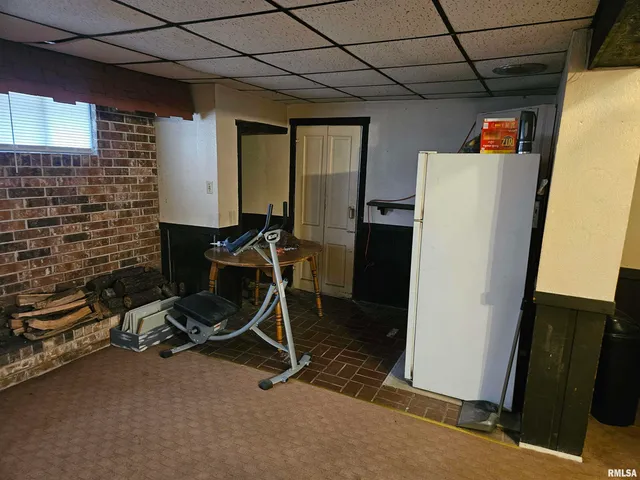 $147,000 | 1107 North Douglas Street, Peoria, IL 61606