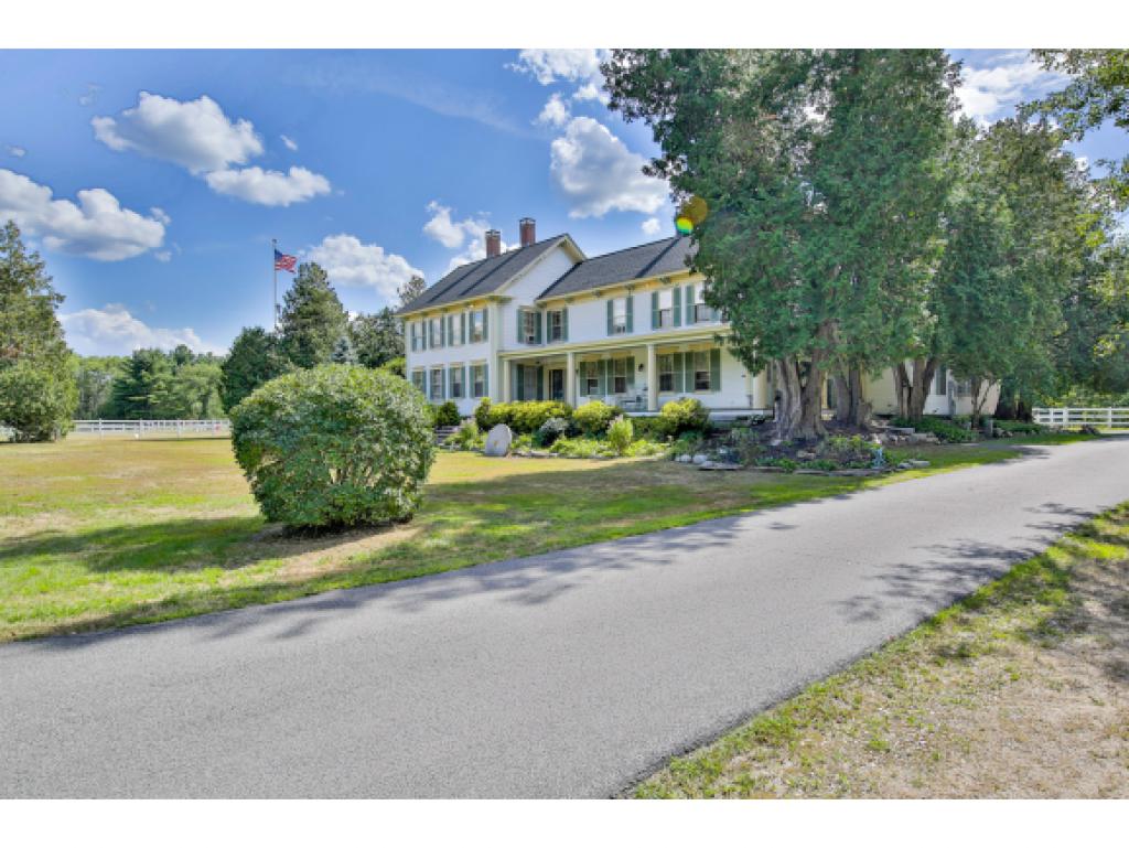 422 Riverdale Road New Boston, NH 03045 - Photo 2 of 36