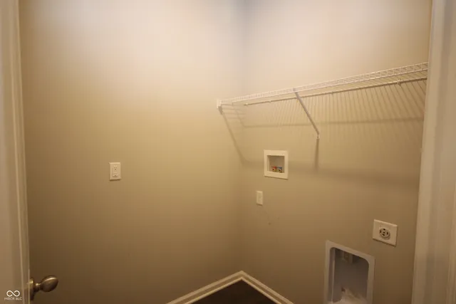 $2,000 | 10911 North Longbranch Street, Monrovia, IN 46157