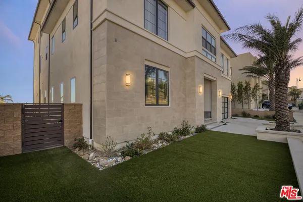 $18,000 | 20248 Willoughby Lane, Porter Ranch, CA 91326