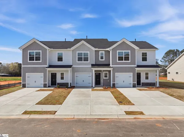 $209,990 | 319 Lilac Loop, Greenwood, SC 29646