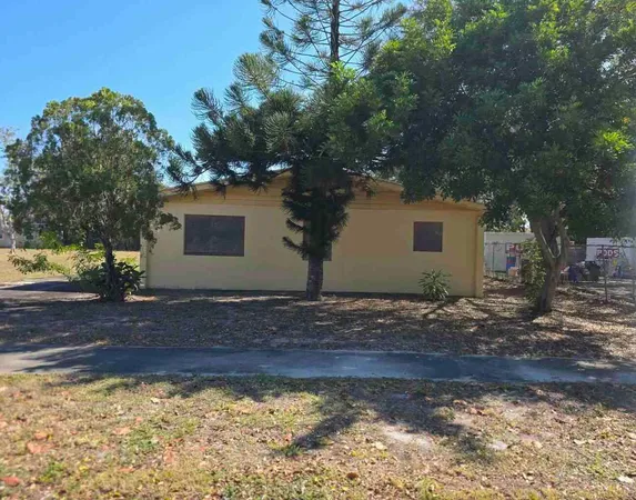 $315,000 | 333 Northwest 8th Avenue, Delray Beach, FL 33444
