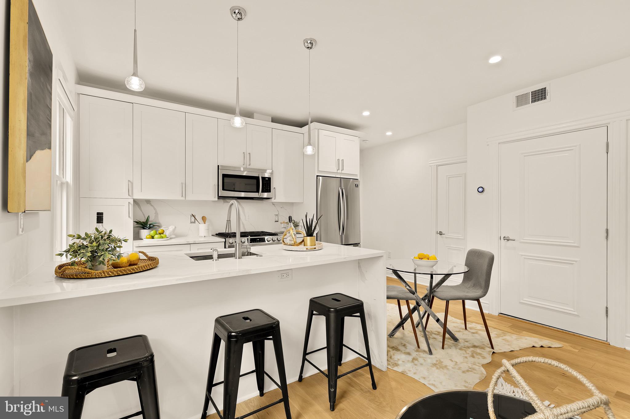 317 3rd Street Southeast, Unit 25 Washington, DC 20003 - Photo 6 of 21