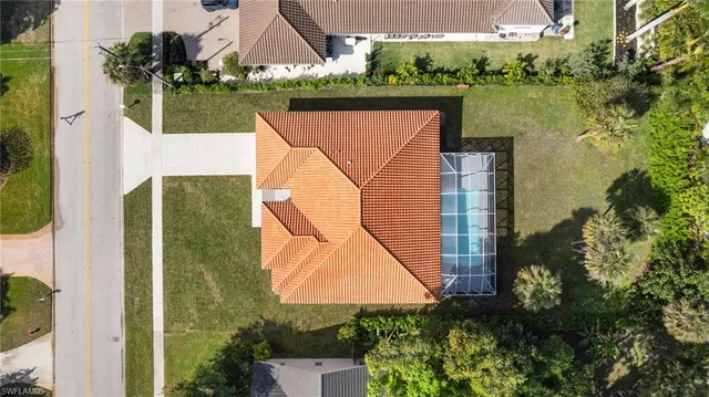 $8,200 | 1677 Northgate Drive, Naples, FL 34105