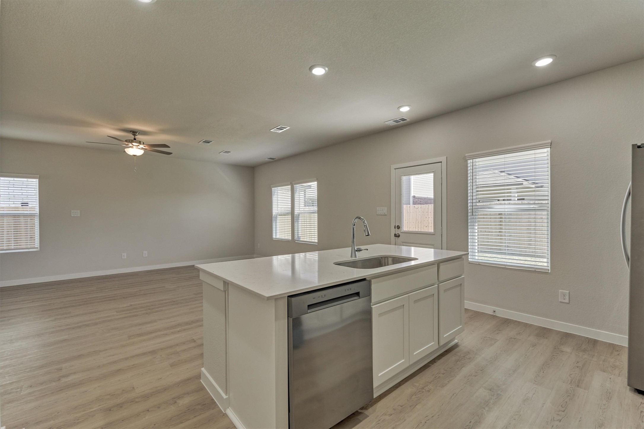 282 Brazen Forest Trail Magnolia, TX 77355 - Photo 17 of 36