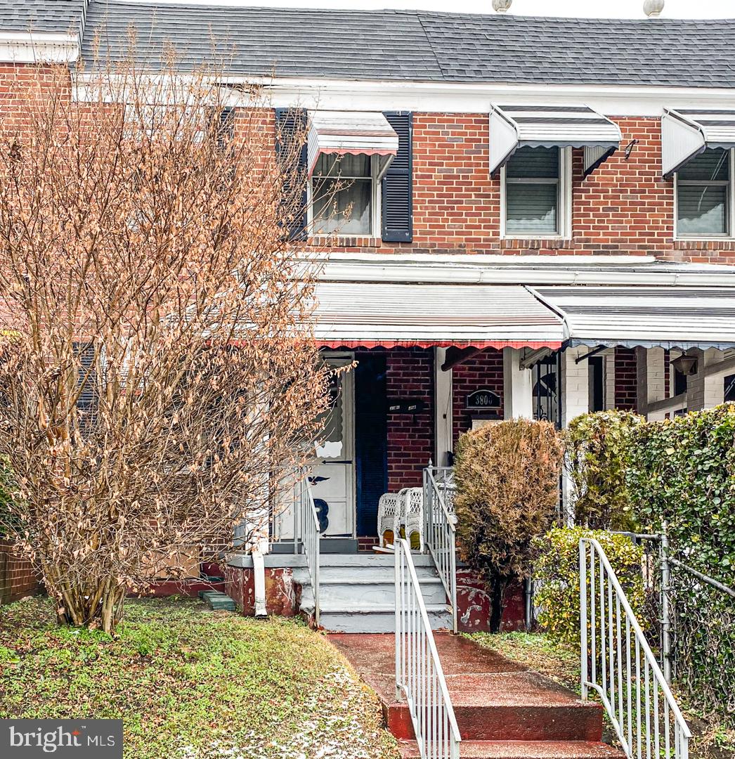 3802 Flowerton Road Baltimore, MD 21229 - Photo 1 of 15
