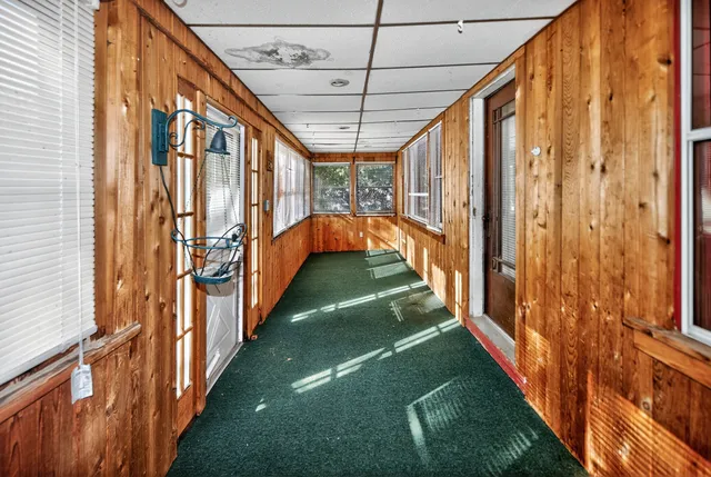 $312,500 | 550 West Oakwood Road, Oak Creek, WI 53154