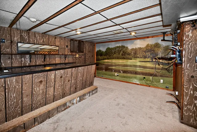 $312,500 | 550 West Oakwood Road, Oak Creek, WI 53154