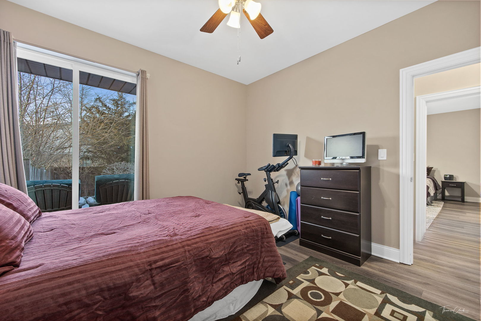 481 Raintree Court, Unit E Glen Ellyn, IL 60137 - Photo 20 of 39 Gallery Image 20