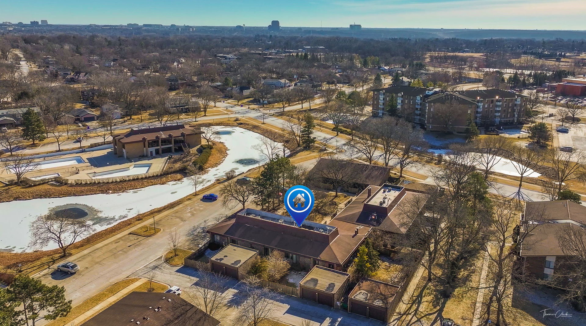481 Raintree Court, Unit E Glen Ellyn, IL 60137 - Photo 31 of 39 Gallery Image 31