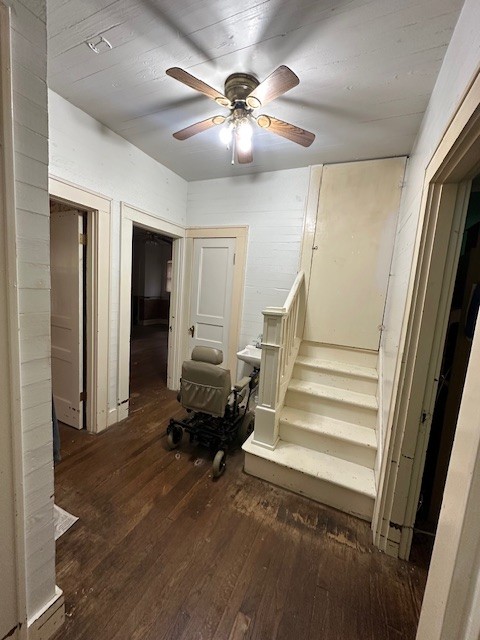 235 Old Mulberry Road Fayetteville, TN 37334 - Photo 16 of 37 a living room with furniture and a chandelier
