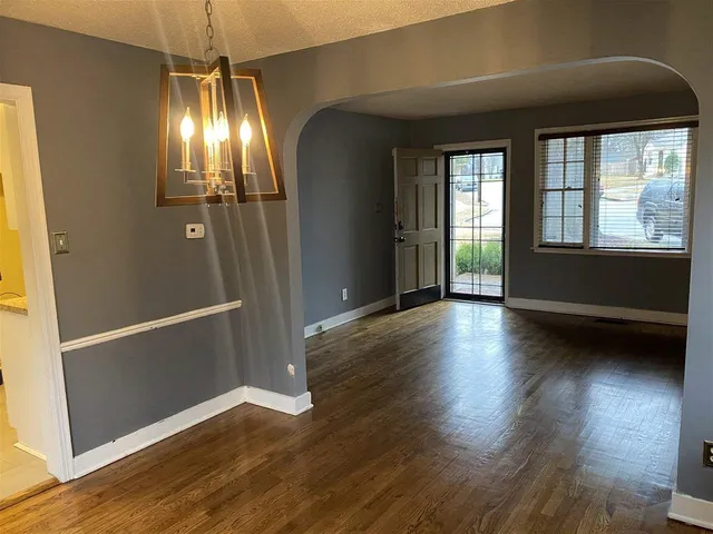 $2,200 | 89 South Larchmont Drive, Memphis, TN 38111