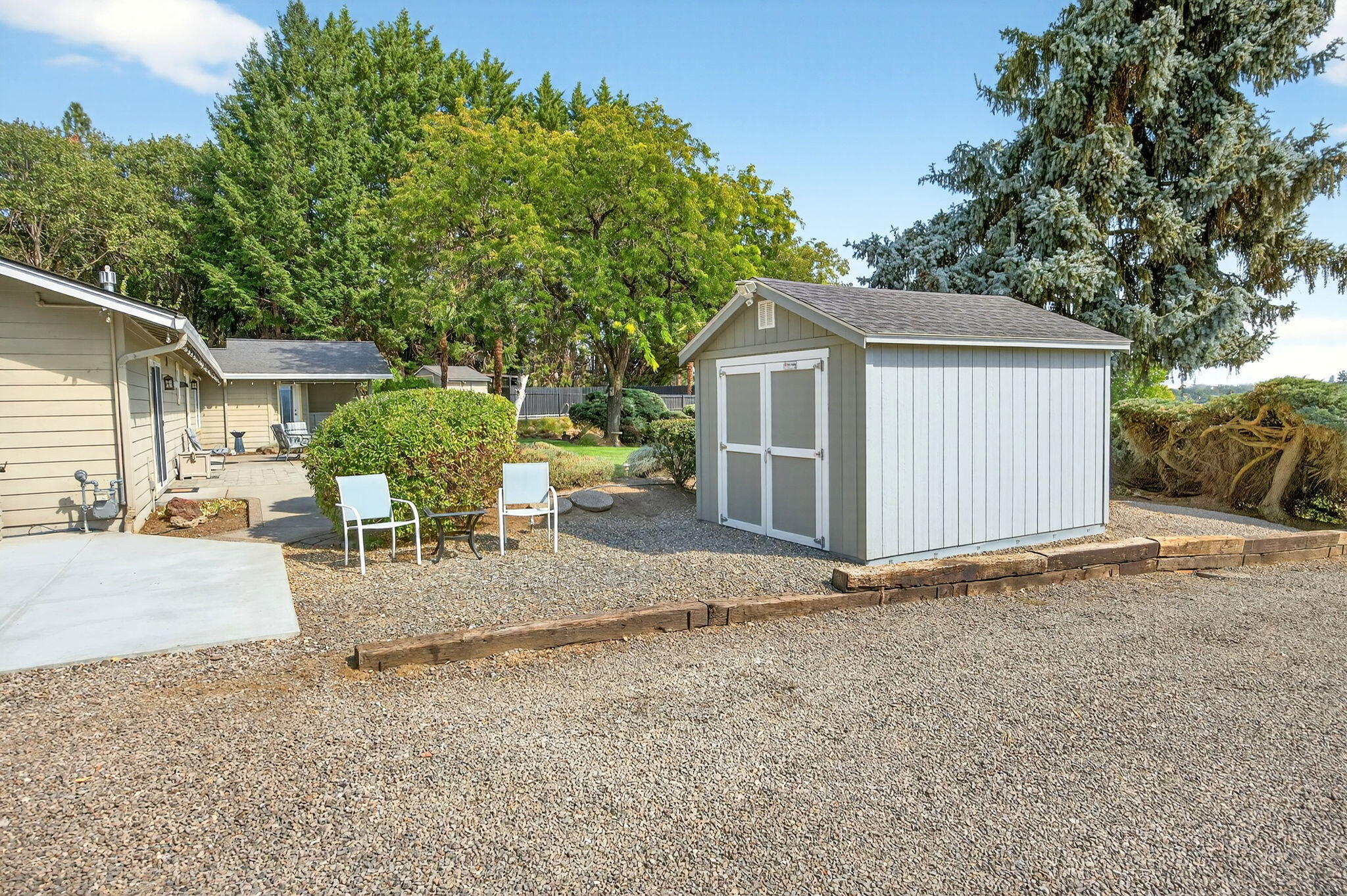 1773 Alta Vista Road Eagle Point, OR 97524 - Photo 13 of 73 Side View +Storage Building