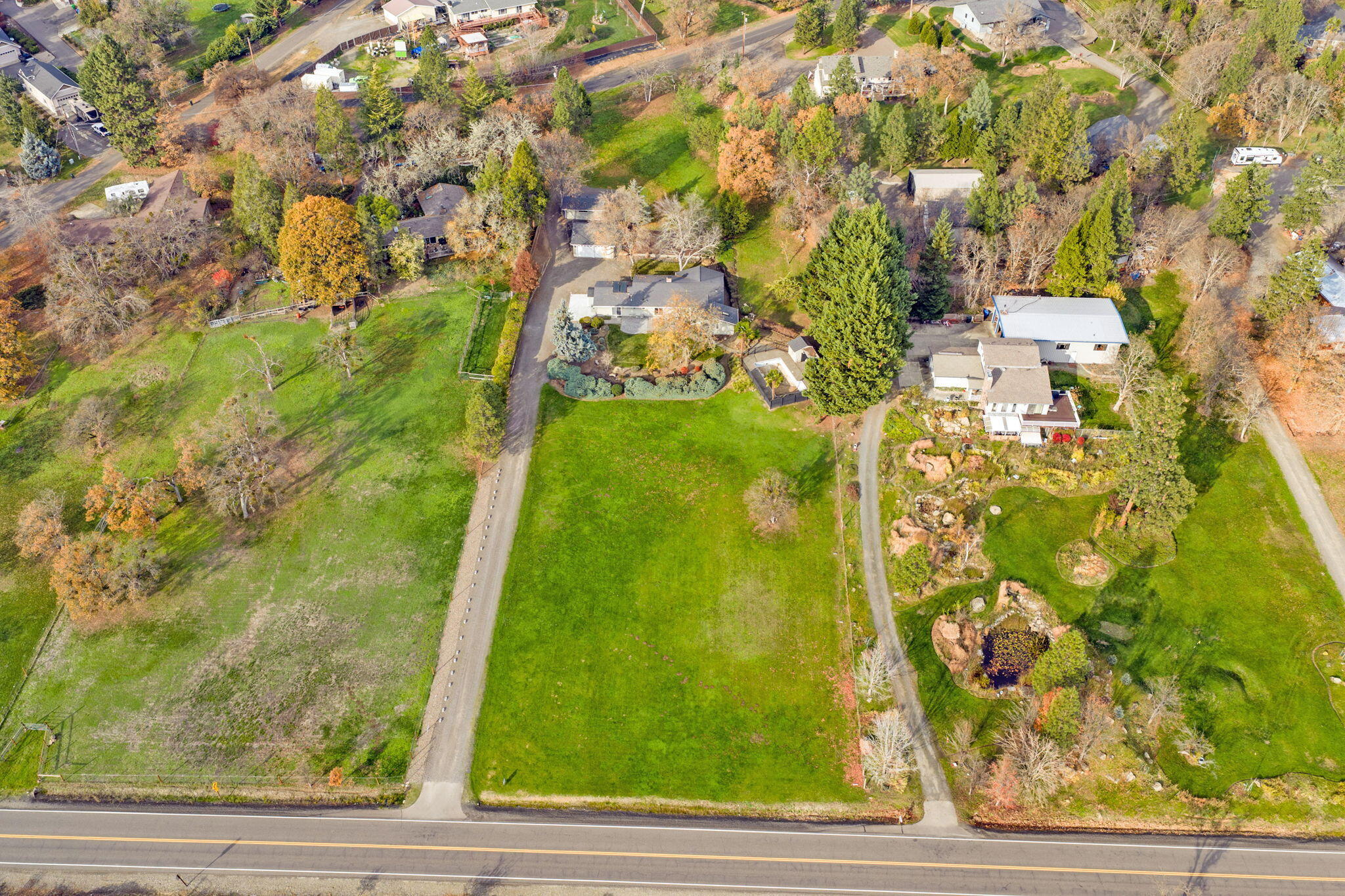 1773 Alta Vista Road Eagle Point, OR 97524 - Photo 25 of 73 ApxAVD00082