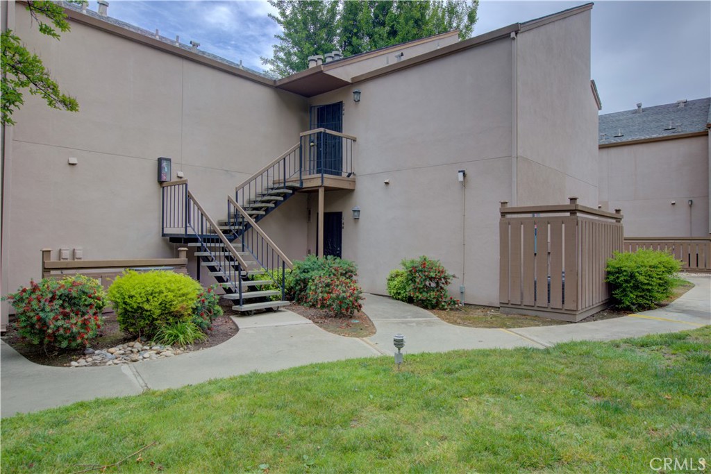 2900 Andre Lane Turlock, CA 95382 - Photo 2 of 36