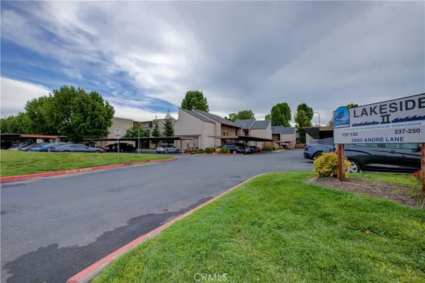 $220,000 | 2900 Andre Lane, Turlock, CA 95382