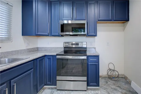 $220,000 | 2900 Andre Lane, Turlock, CA 95382