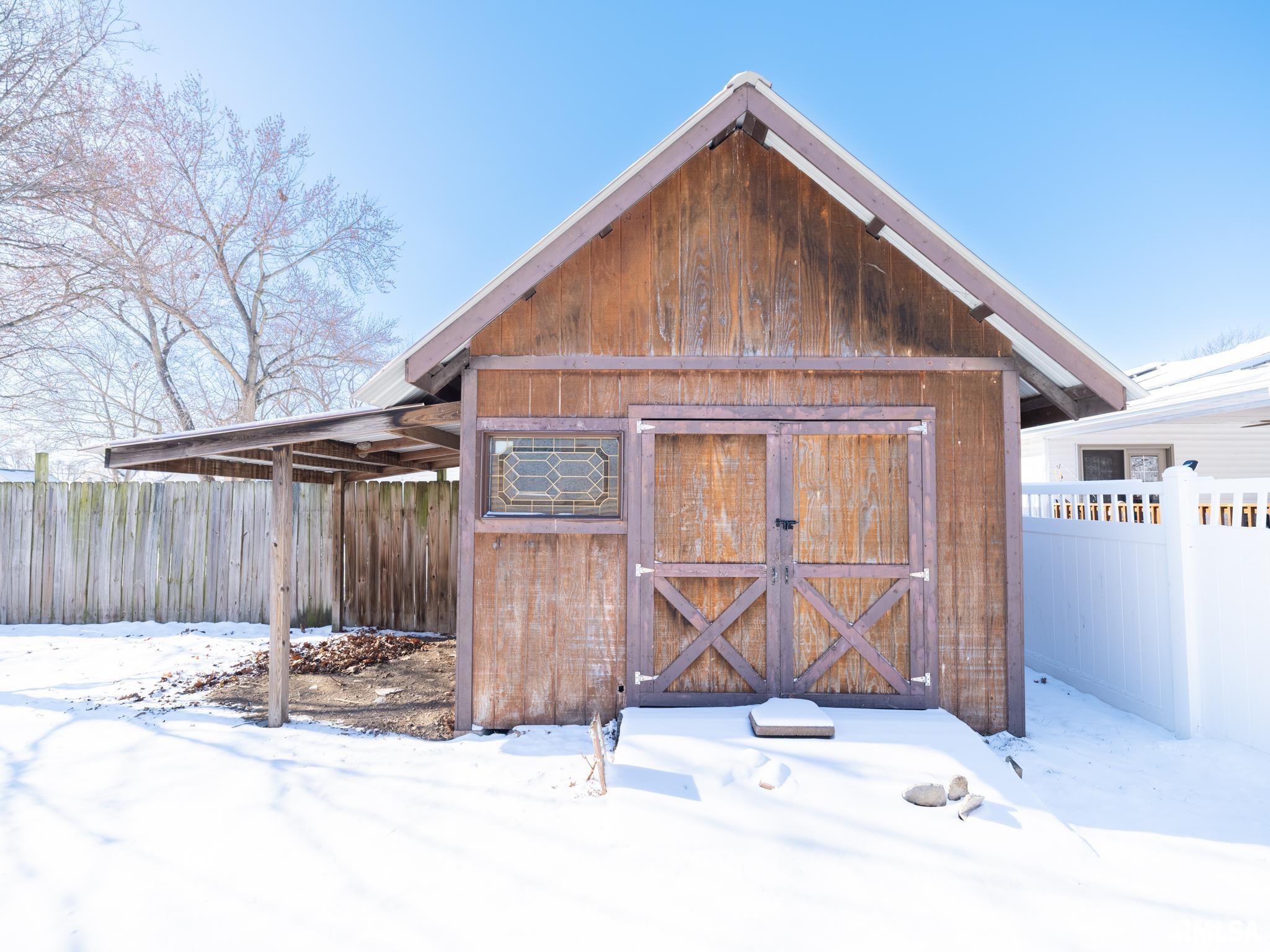 222 East Patton Avenue Lewistown, IL 61542 - Photo 40 of 53